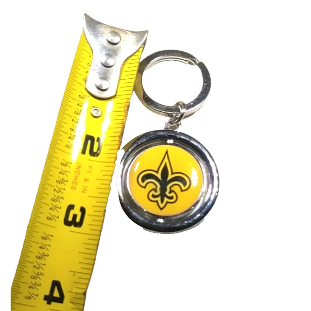 New Orleans Saints Silver Tone Round Spinner Keychain
